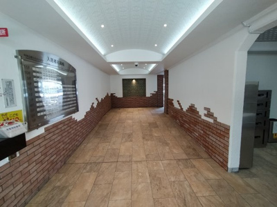 【エントランス】 | 中本公園スカイハイツ | 明るいエントランスですね♪