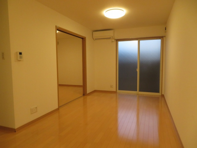 スワテラスの居間・リビング