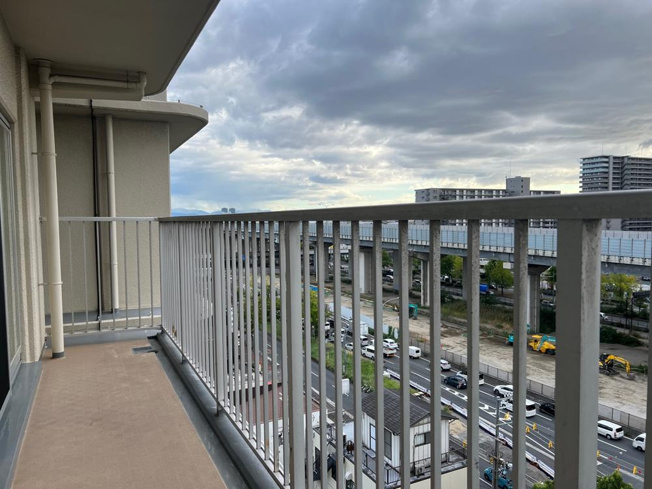 【バルコニー】 | 八戸ノ里ニュースカイハイツ