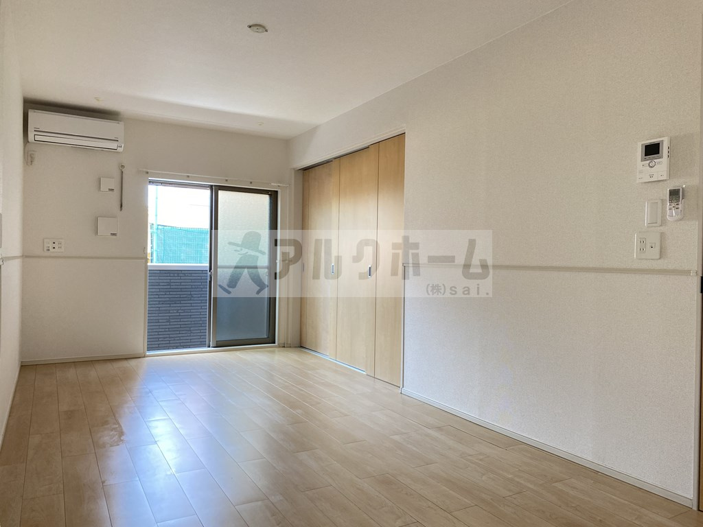 Mメゾンの居間・リビング