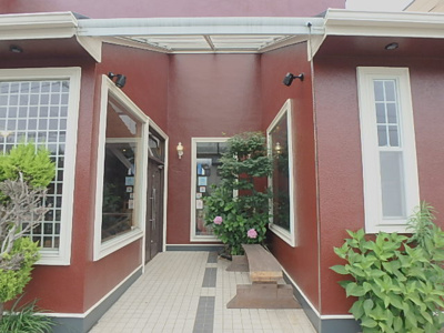 【エントランス】 | 関貸店舗