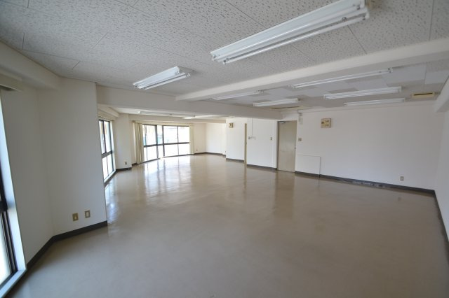 【内装】 | 西観音ビル