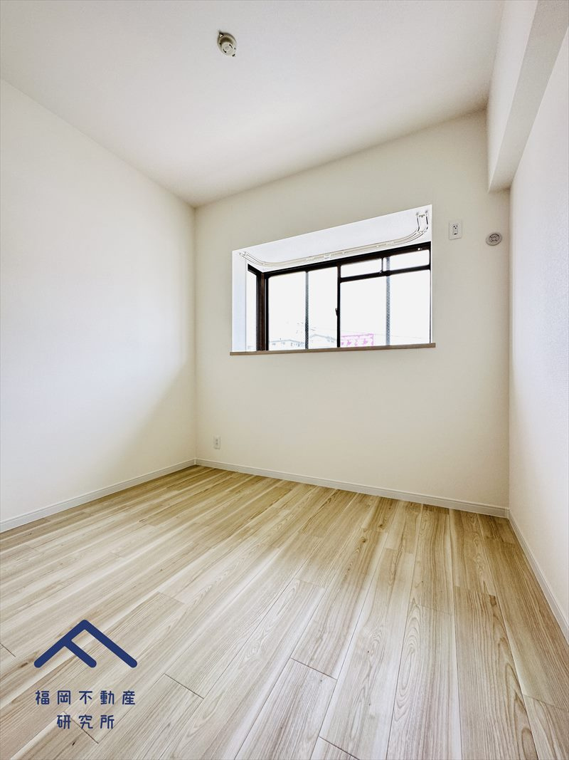 グランドパレス室見南の洋室