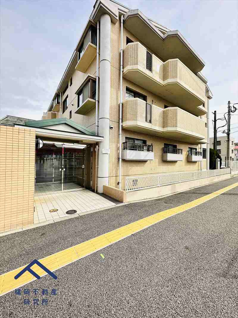 グランドパレス室見南の外観