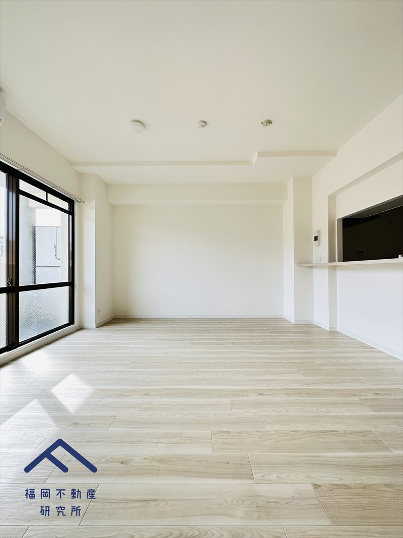 グランドパレス室見南の居間・リビング