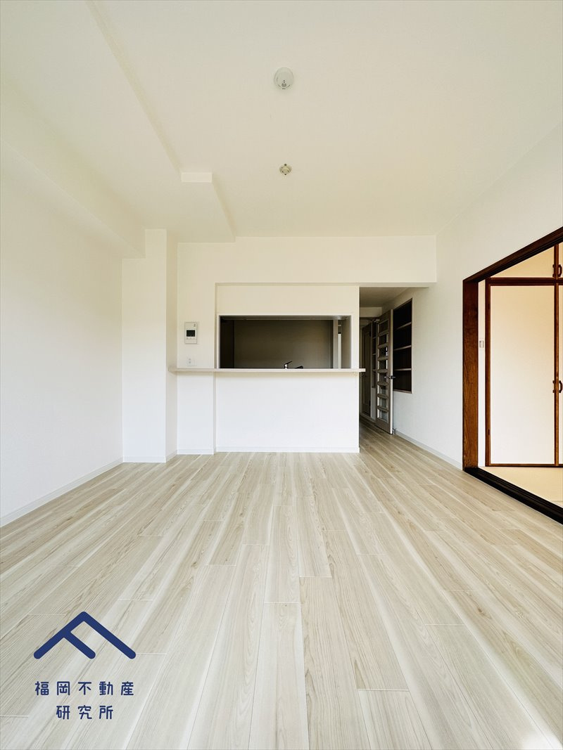 グランドパレス室見南の居間・リビング