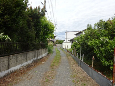 【前面道路含む現地写真】 | 児玉郡上里町大字七本木 650万 土地