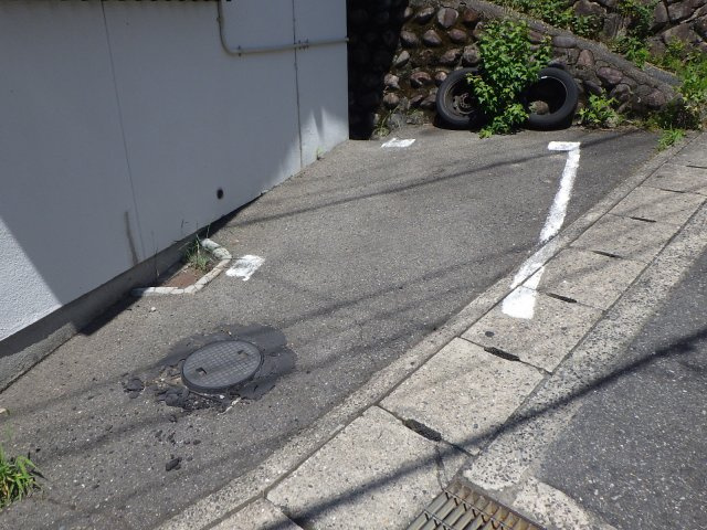 中古戸建　　伴東7丁目の駐車場