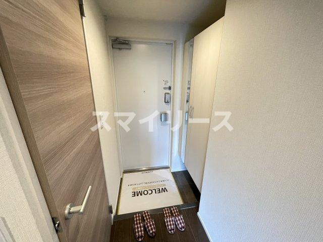 インフィニット　カンワの玄関