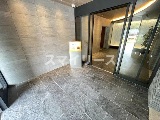 インフィニット　カンワのエントランス