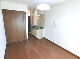 【居間・リビング】