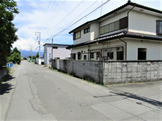 【前面道路含む現地写真】 | 前面道路含む現地写真です