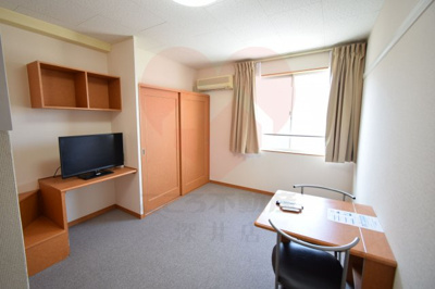 【居間・リビング】 | レオパレスプレノタートⅢ