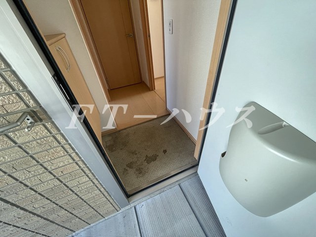 エクレール鷺沼の玄関