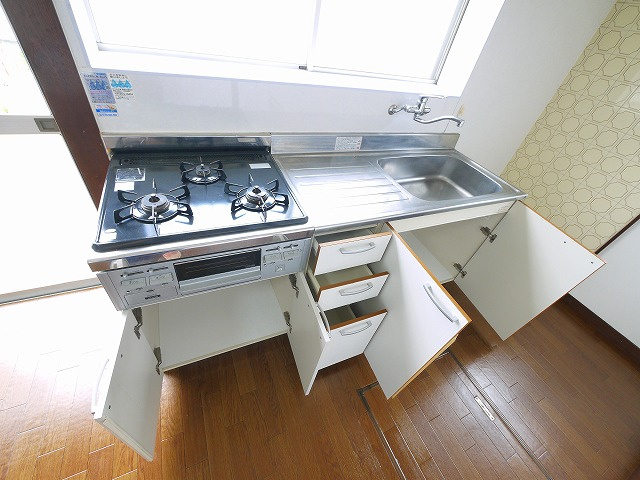 俵口町戸建（721-4）のキッチン|お料理しやすいキッチンです