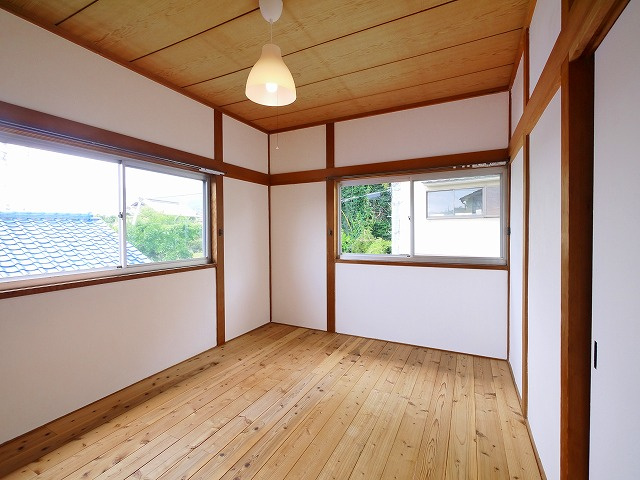 俵口町戸建（721-4）の寝室|落ち着いて過ごせるお部屋なので、寝室にいかがでしょうか