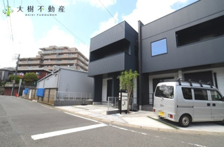 【前面道路含む現地写真】