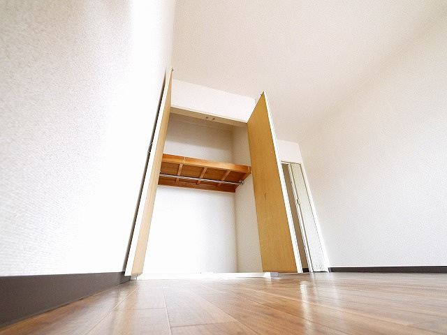 パインハイツ桜井の収納|収納豊富です