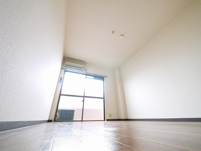 パインハイツ桜井の内装|内装もきれいです