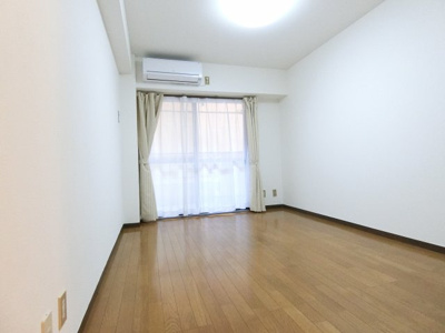 【居間・リビング】 | レジデンス新井 | レジデンス新井