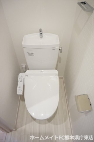 REGALESTプルミエール坪井のトイレ
