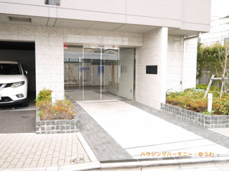 【エントランス】