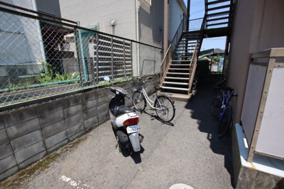 【その他共用部分】 | ラフォーレ金剛 | 駐輪場