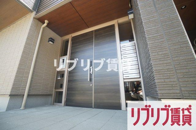 プロフィット　ルミエールのエントランス