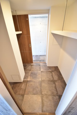 Wolf Pack Apartmentの収納