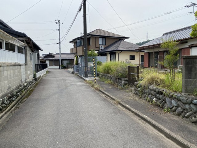 【前面道路含む現地写真】 | 萩生　売土地 | 南側接道