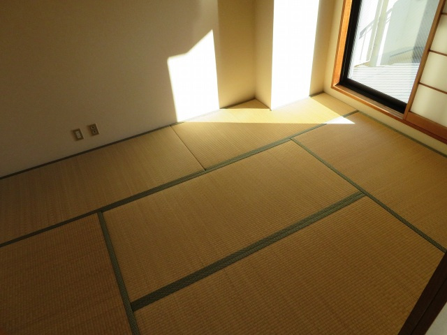 リアライズ荒本の内装