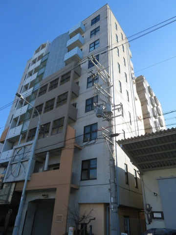 リアライズ荒本の外観
