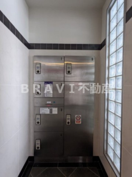 ZERO ONE谷町 BRAVI不動産のその他共用部分|【ZERO ONE 谷町】宅配ボックス