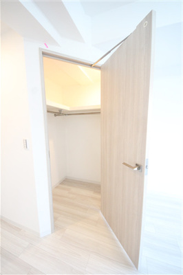 【居間・リビング】 | ワールドアイ難波南PORTA