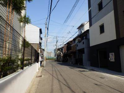 アルカスNEXT御池（旧：ドーリアNEXT御池）の周辺|前面道路