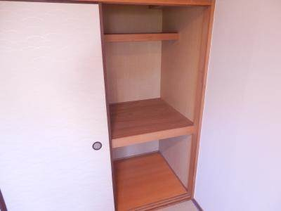 エルカーサーの収納|和室収納