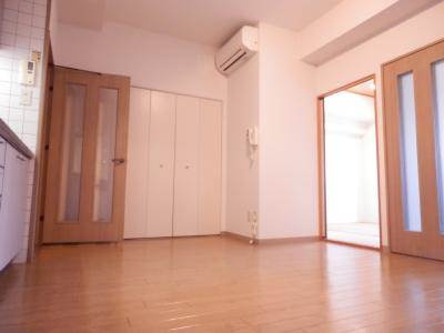 エルカーサーの居間・リビング|リビング