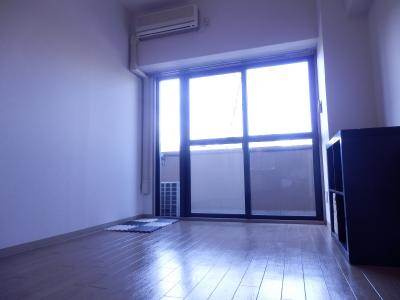 エルカーサーの内装|洋室