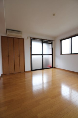 【寝室】 | アベール・クガ