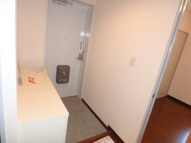 キャッスルコンフォートの玄関|他のお部屋の参考写真となります。
