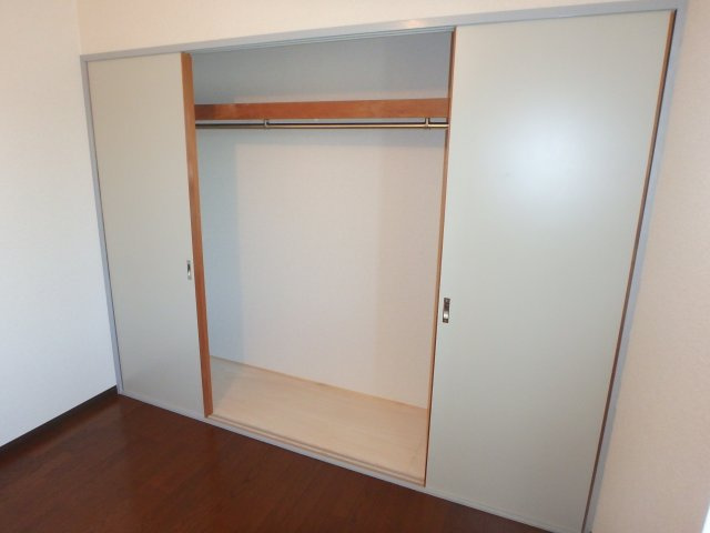 キャッスルコンフォートの収納|他のお部屋の参考写真となります。