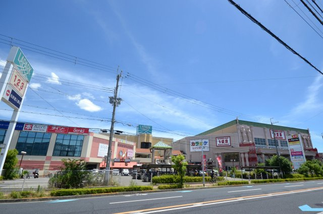 岸和田市春木泉町の中古一戸建の周辺|ラパーク岸和田
徒歩16分