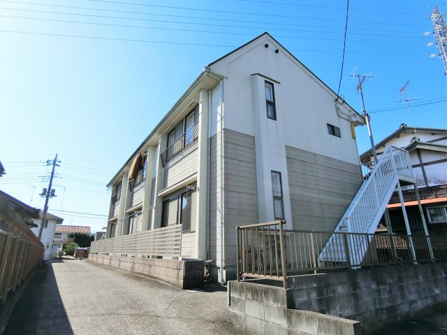 鷲巣ドリームハイツの外観