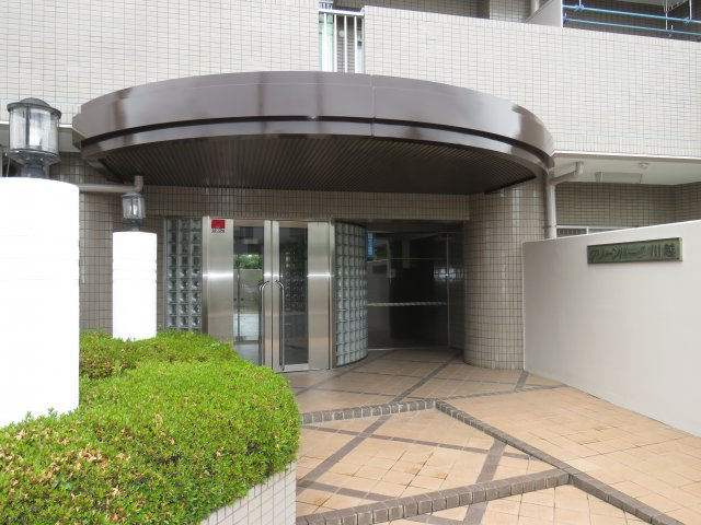 グリーンパーク川越のエントランス