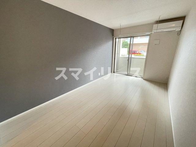 エブリワン・SSの居間・リビング