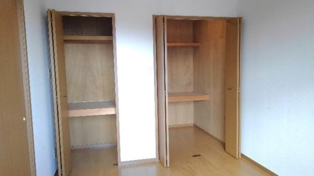 【収納】 | ラフィーネイズミ | 大きなものも収納できそうです