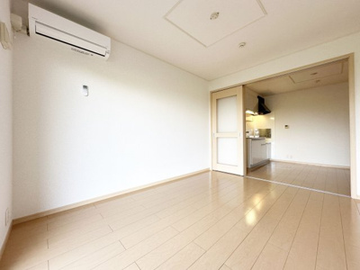 【洋室】 | コートジュネス　Ⅴ