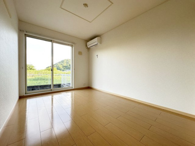 【洋室】 | コートジュネス　Ⅴ