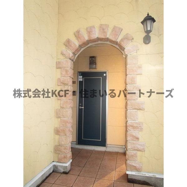 プライマリー久留米津福駅前のエントランス|清潔なエントランスです