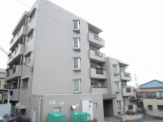 【外観】 | 総戸数２６戸、昭和６３年９月築、管理人は巡回勤務につき管理体制良好です♪